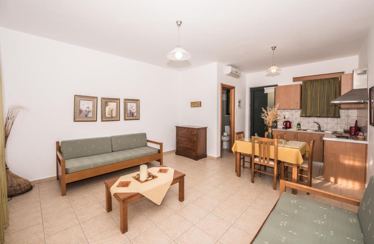 Magnolia Apartments And Studios Falasarna Exterior photo